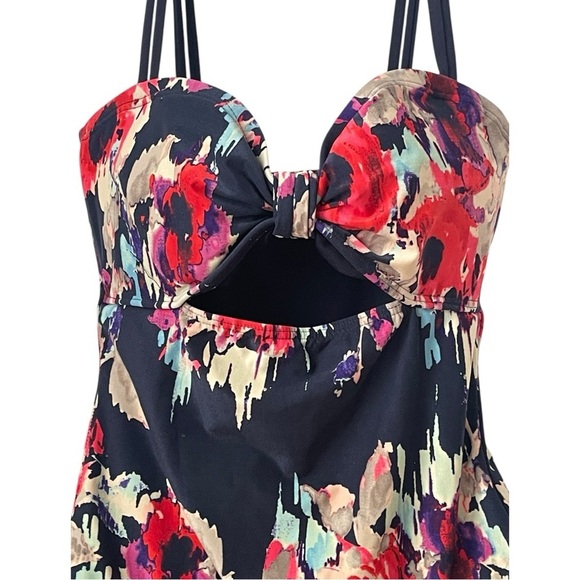 007 Kate Spade Floral One Piece Swimsuit - Picture 3 of 5